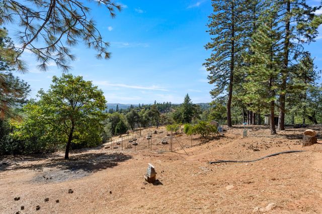 2550 Tolowa Trl, Placerville, CA 95667
