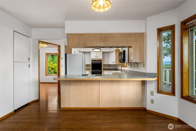 4351 Gooding Avenue, Bellingham, WA 98226