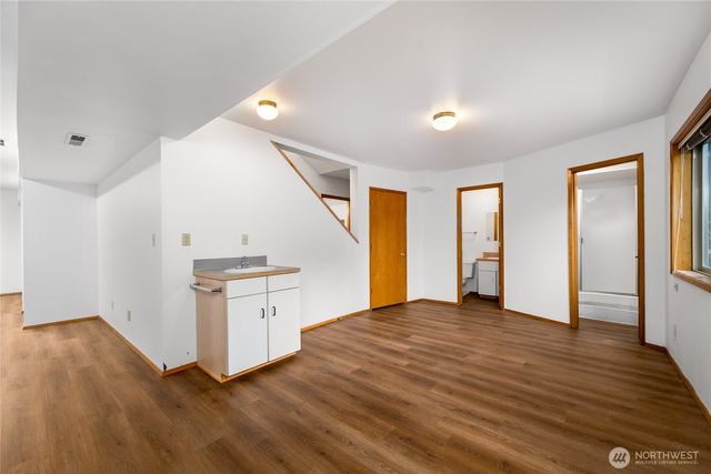 4351 Gooding Avenue, Bellingham, WA 98226