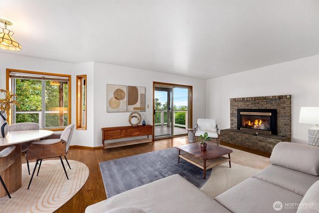 4351 Gooding Avenue, Bellingham, WA 98226
