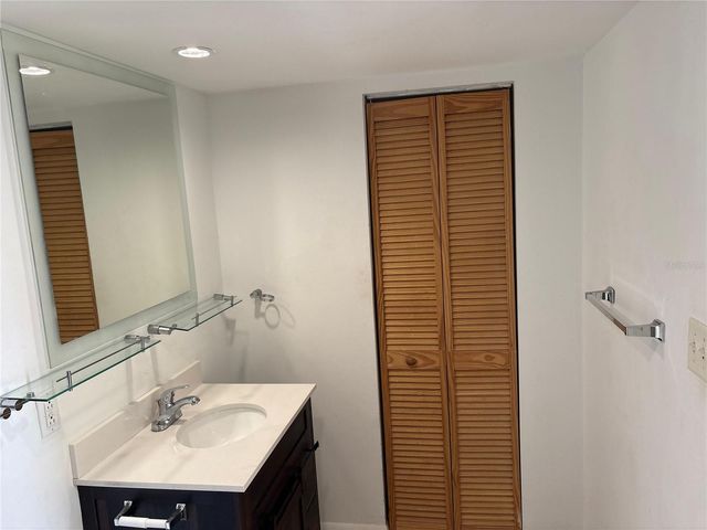 701 S MADISON AVENUE 315, Clearwater, FL 33756