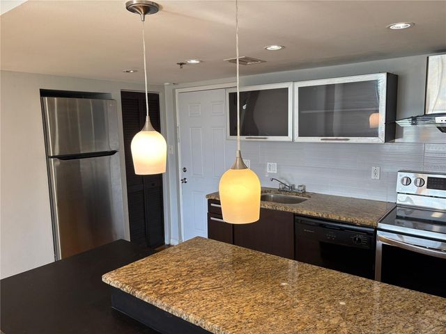 701 S MADISON AVENUE 315, Clearwater, FL 33756