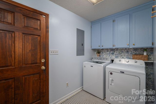 2610 Prince Drive, Lincolnton, NC 28092