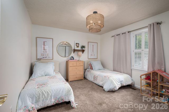 2610 Prince Drive, Lincolnton, NC 28092