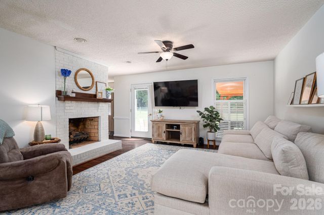 2610 Prince Drive, Lincolnton, NC 28092