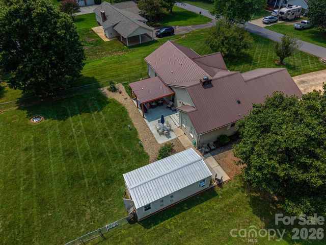 2610 Prince Drive, Lincolnton, NC 28092