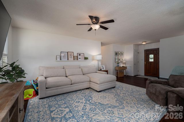 2610 Prince Drive, Lincolnton, NC 28092