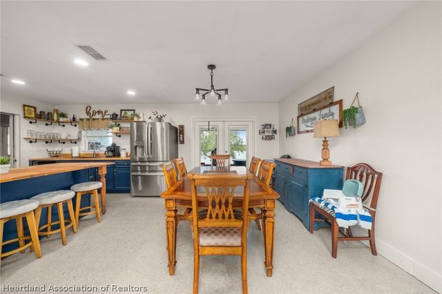 826 N Fox Lake Road, Avon Park, FL 33825