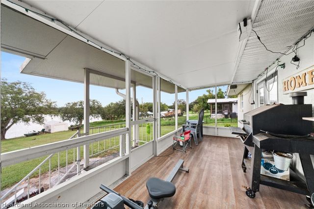 826 N Fox Lake Road, Avon Park, FL 33825