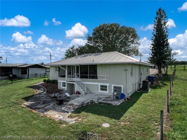 826 N Fox Lake Road, Avon Park, FL 33825