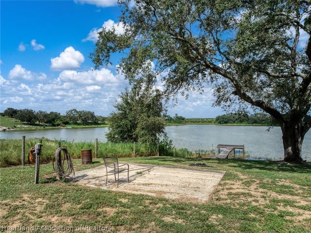 826 N Fox Lake Road, Avon Park, FL 33825