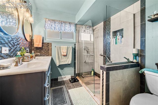 4011 Valley Drive, Pueblo, CO 81008