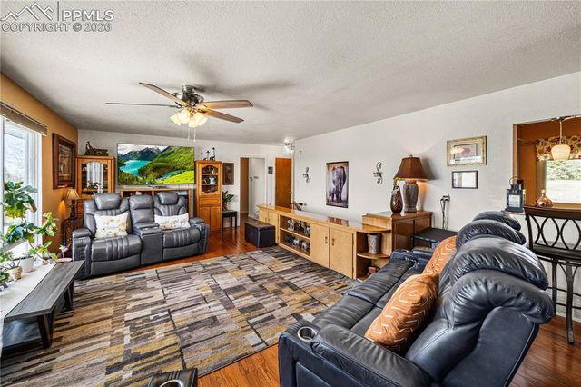 4011 Valley Drive, Pueblo, CO 81008