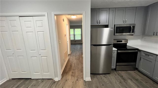 4007 Burns NW Road, Lilburn, GA 30047