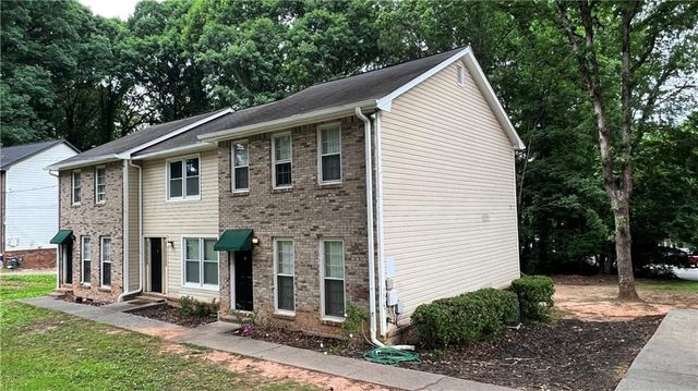 4007 Burns NW Road, Lilburn, GA 30047