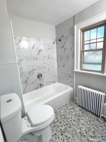 28 Savoy Street, Hamden, CT 06514