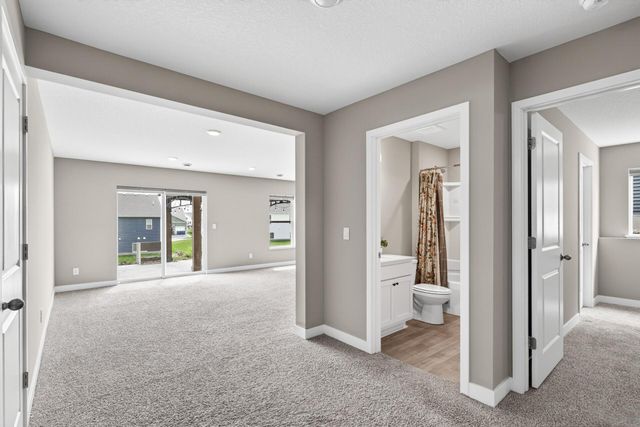 18099 Heirloom Court, Lakeville, MN 55044