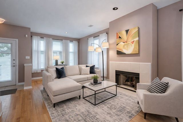 1410 E 48th Street, Chicago, IL 60615