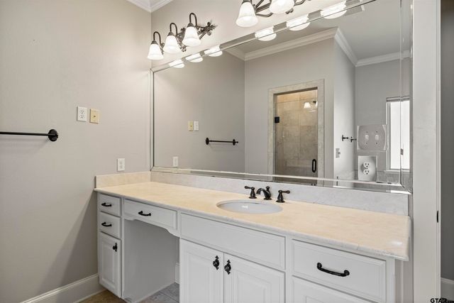 6446 Rochester Way, Tyler, TX 75703