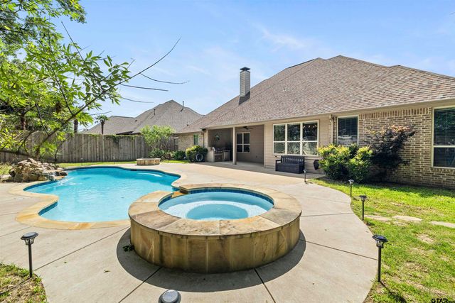 6446 Rochester Way, Tyler, TX 75703