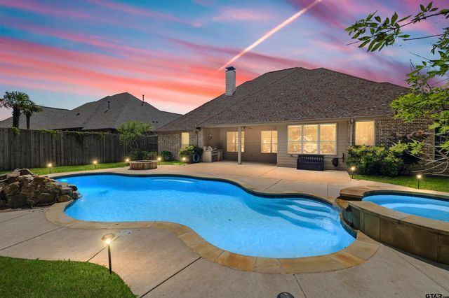 6446 Rochester Way, Tyler, TX 75703