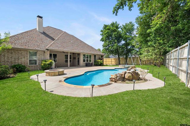 6446 Rochester Way, Tyler, TX 75703