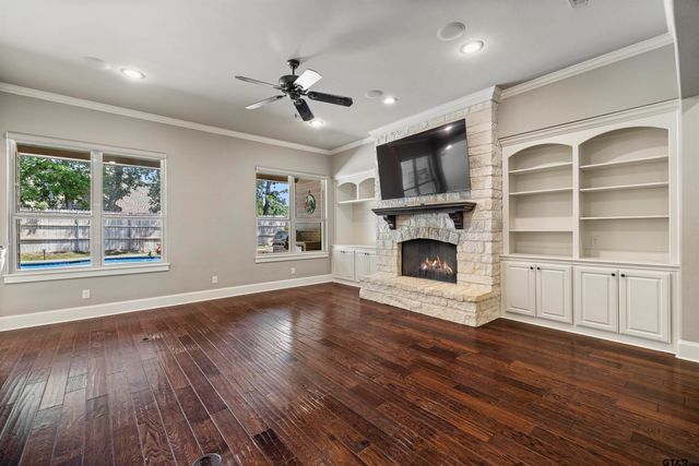 6446 Rochester Way, Tyler, TX 75703