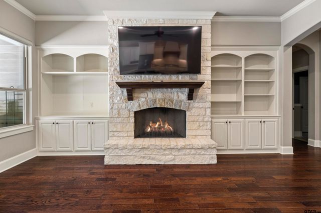 6446 Rochester Way, Tyler, TX 75703