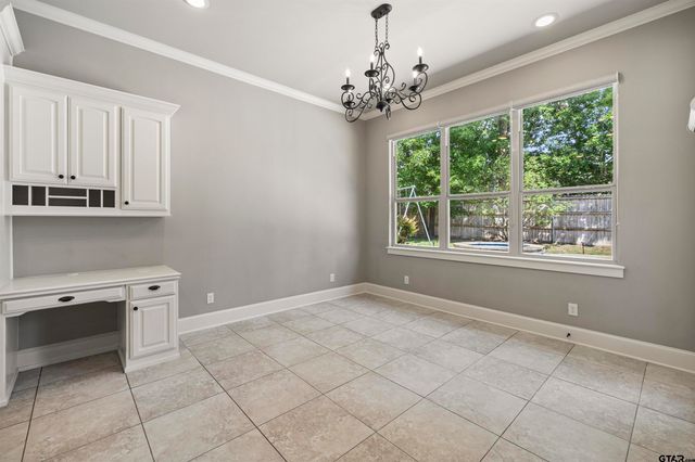 6446 Rochester Way, Tyler, TX 75703