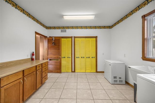 4559 W DUNKLIN STREET, Citrus Springs, FL 34433