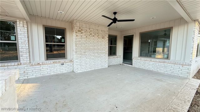 10200 Tyrrell Court, Fort Smith, AR 72916