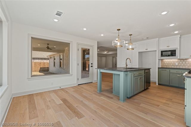 10200 Tyrrell Court, Fort Smith, AR 72916