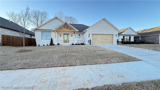 10200 Tyrrell Court, Fort Smith, AR 72916