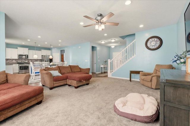 211 Leather Leaf Circle, Sunbury, OH 43074