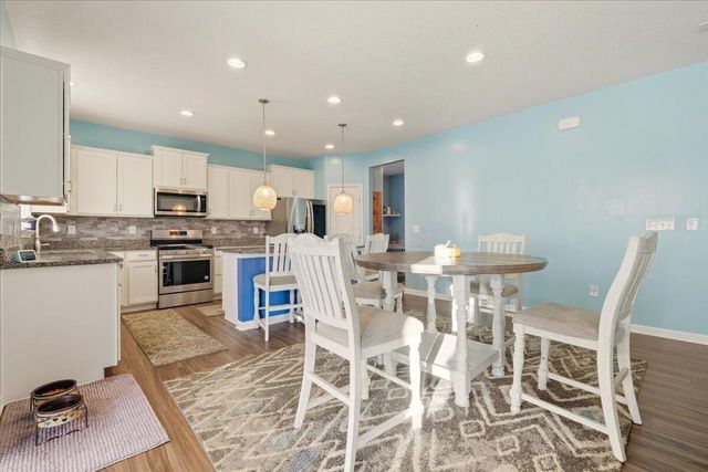 211 Leather Leaf Circle, Sunbury, OH 43074