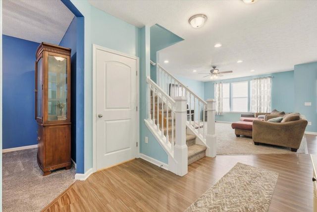 211 Leather Leaf Circle, Sunbury, OH 43074