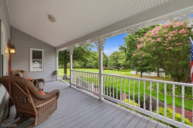 41 Alpine Way, Raritan Boro, NJ 08869