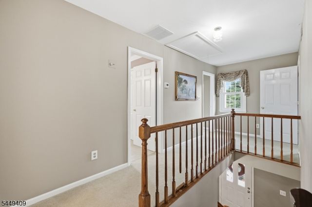 41 Alpine Way, Raritan Boro, NJ 08869