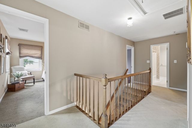 41 Alpine Way, Raritan Boro, NJ 08869