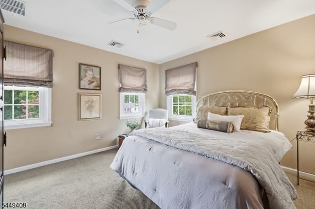 41 Alpine Way, Raritan Boro, NJ 08869