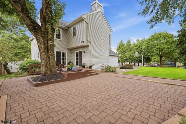 41 Alpine Way, Raritan Boro, NJ 08869