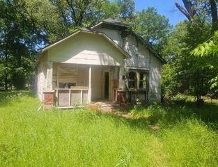 6204 Henderson Avenue, Shreveport, LA 71106