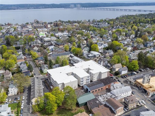 6 N Midland Avenue, Nyack, NY 10960