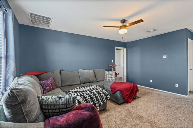 116 Night Riders WAY, Jarrell, TX 76537