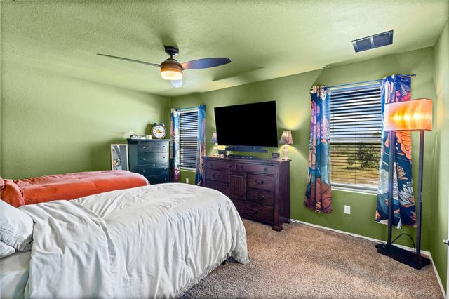 116 Night Riders WAY, Jarrell, TX 76537