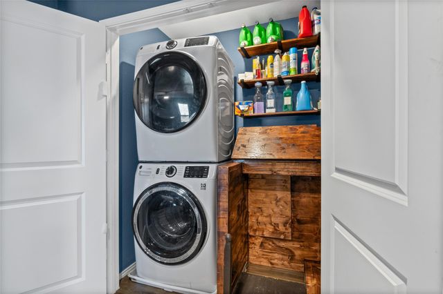 116 Night Riders WAY, Jarrell, TX 76537