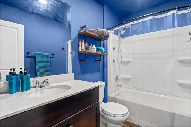 116 Night Riders WAY, Jarrell, TX 76537