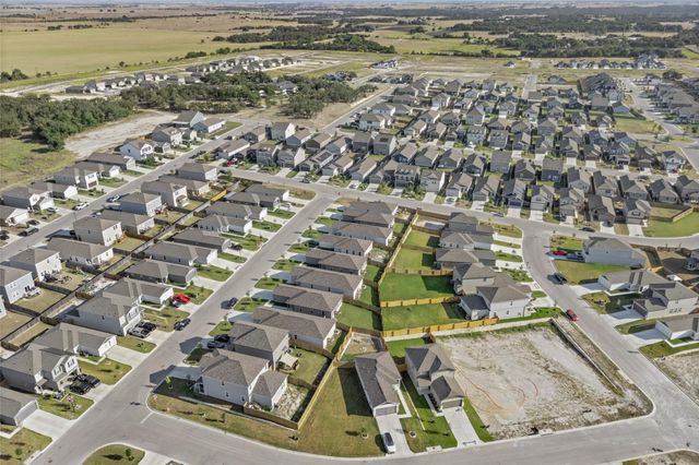 116 Night Riders WAY, Jarrell, TX 76537