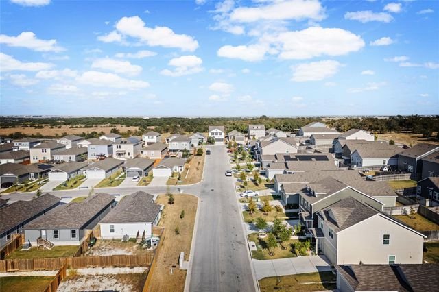 116 Night Riders WAY, Jarrell, TX 76537