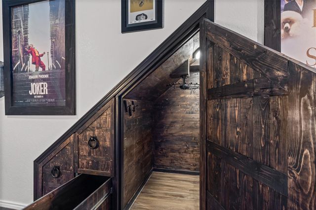 116 Night Riders WAY, Jarrell, TX 76537